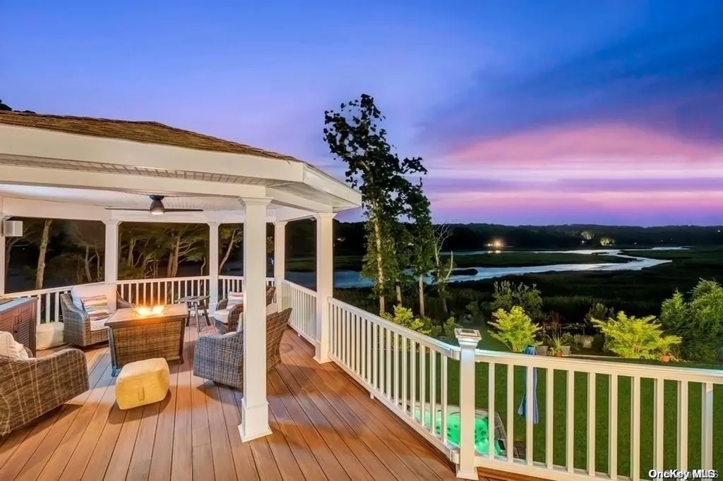 8 Riverview Terrace Smithtown NY 11787