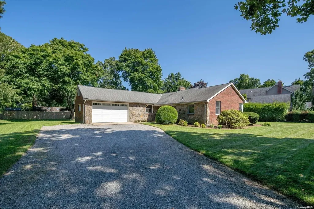 22 Forestdale Drive Huntington NY 11743