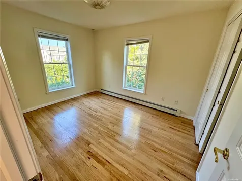 70 Hewlett Avenue Point Lookout NY 11569
