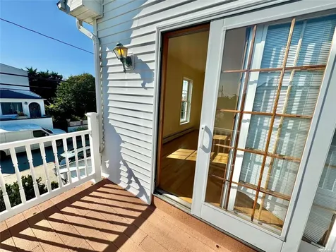 70 Hewlett Avenue Point Lookout NY 11569