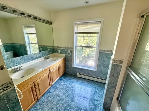 70 Hewlett Avenue Point Lookout NY 11569