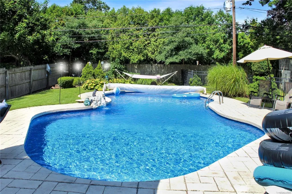 23 Mosshill Place Stony Brook NY 11790