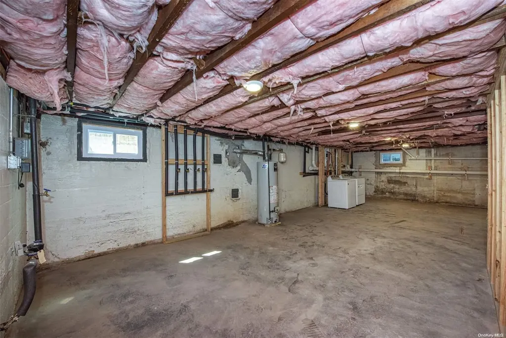 53 Harris Avenue Hewlett NY 11557