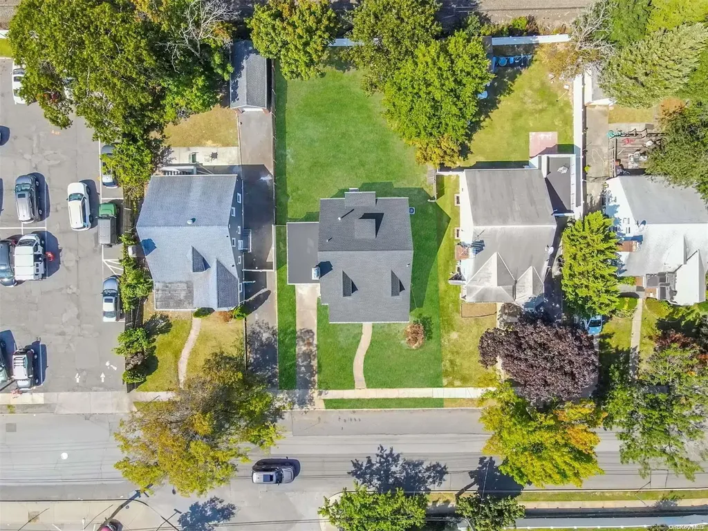 53 Harris Avenue Hewlett NY 11557