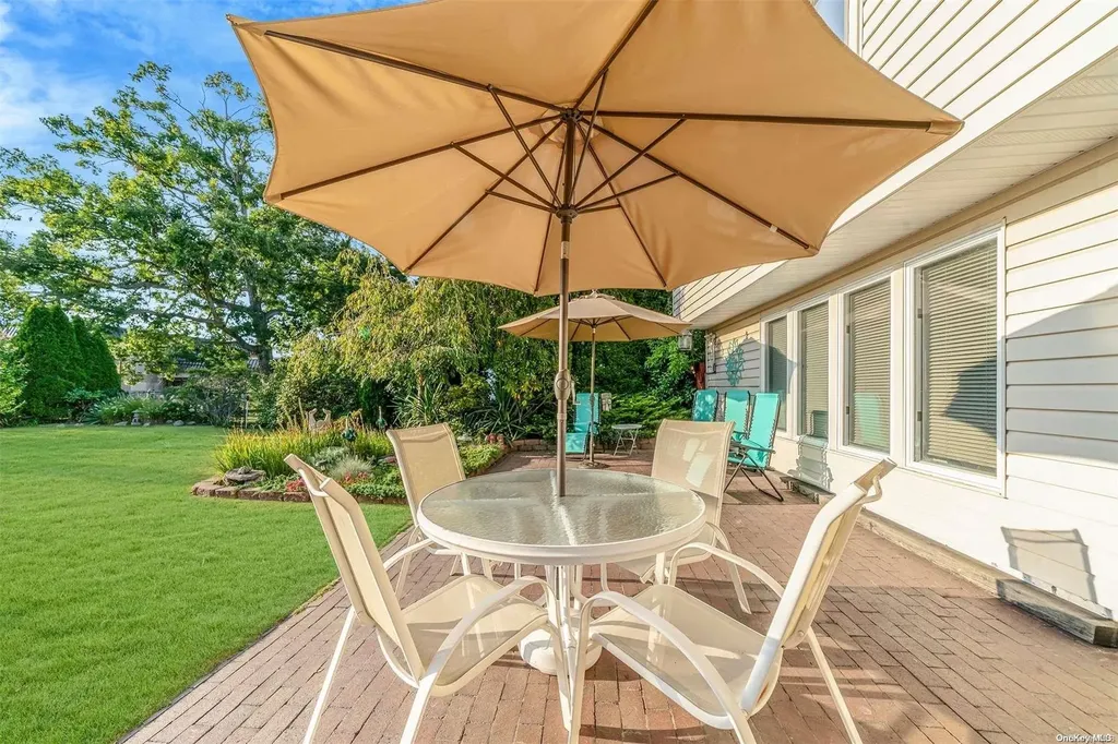 36 Ruland Road Selden NY 11784