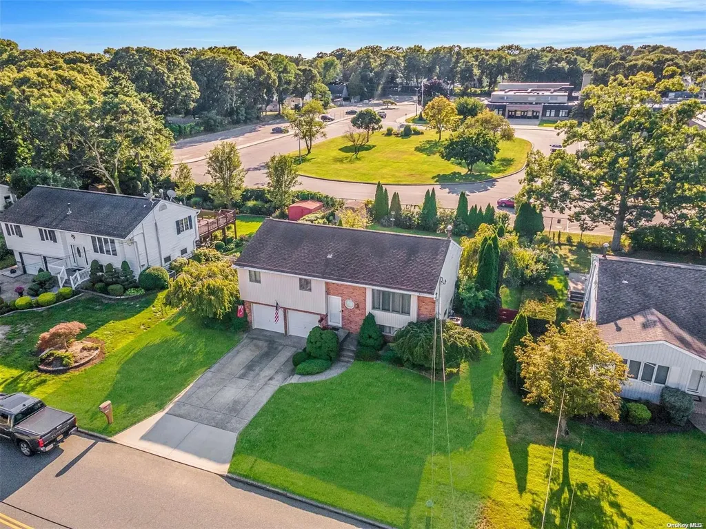36 Ruland Road Selden NY 11784