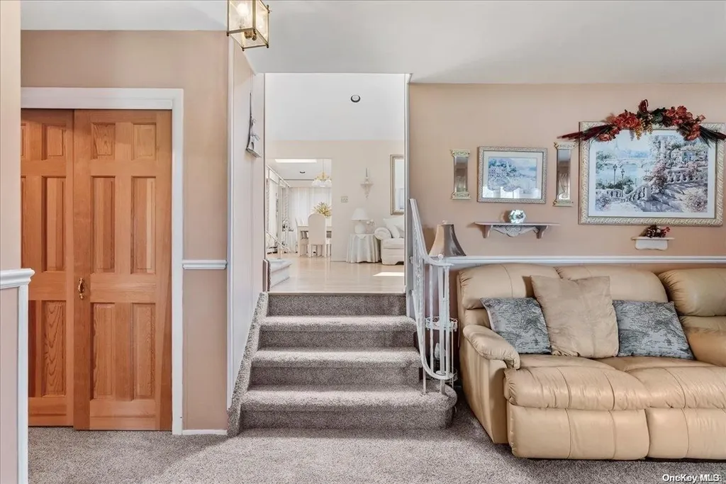 60 Cedar Avenue Bethpage NY 11714