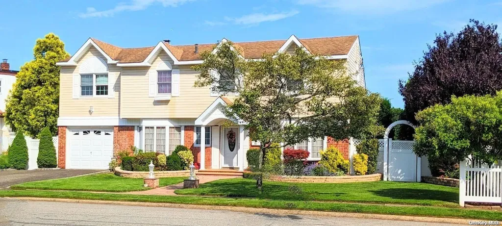 60 Cedar Avenue Bethpage NY 11714
