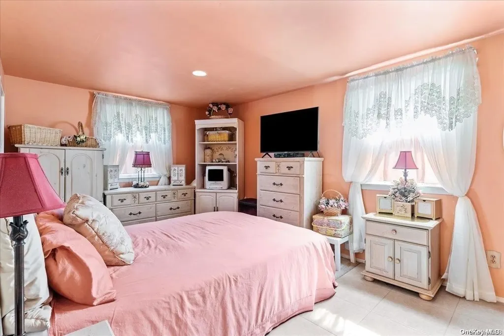 60 Cedar Avenue Bethpage NY 11714