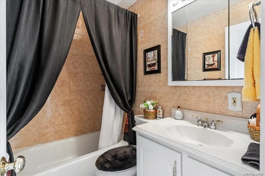 60 Cedar Avenue Bethpage NY 11714