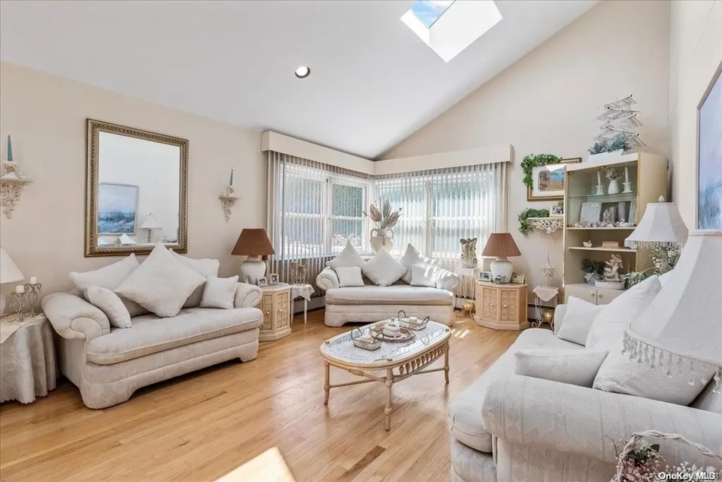60 Cedar Avenue Bethpage NY 11714