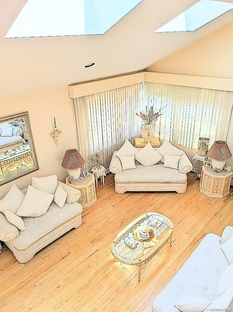 60 Cedar Avenue Bethpage NY 11714