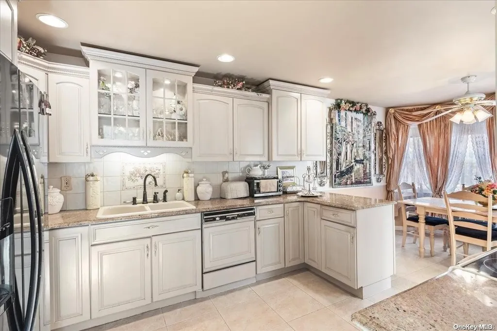60 Cedar Avenue Bethpage NY 11714