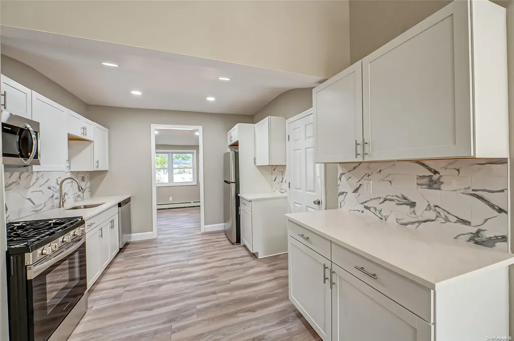 21 Marie Lane Central Islip NY 11722