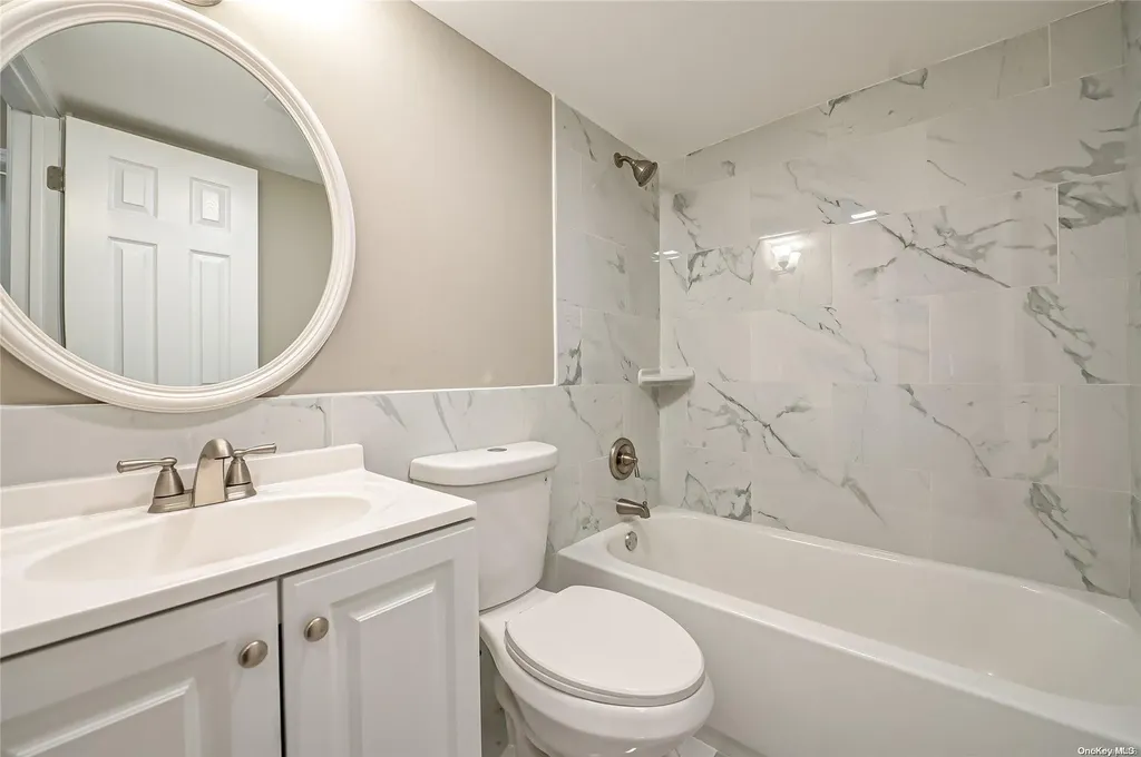 21 Marie Lane Central Islip NY 11722