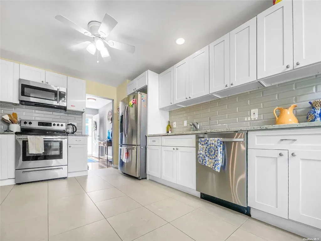 19 Evans Street Patchogue NY 11772