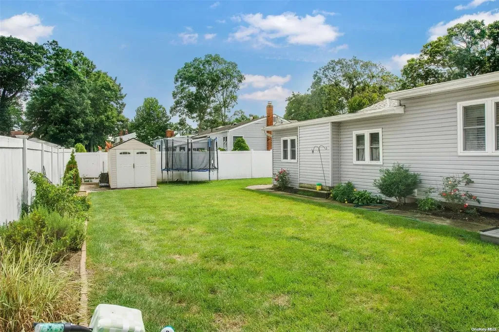 19 Evans Street Patchogue NY 11772