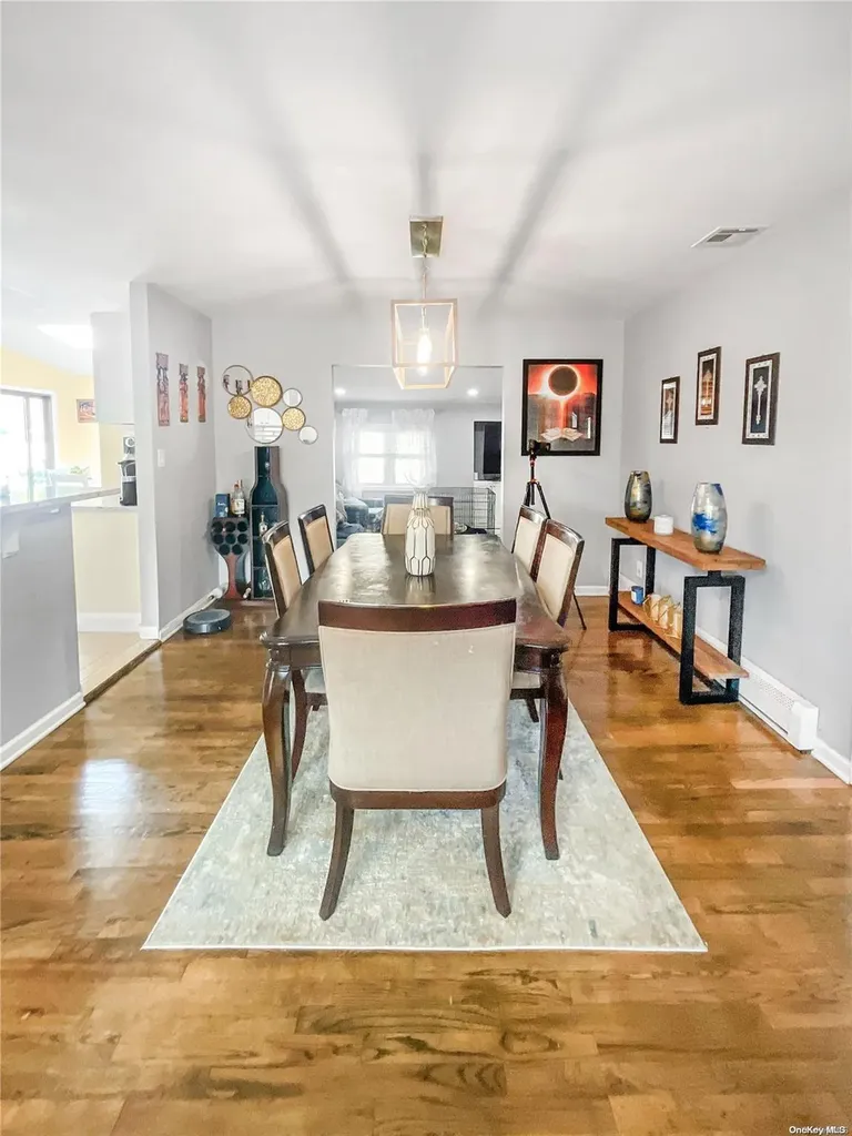19 Evans Street Patchogue NY 11772