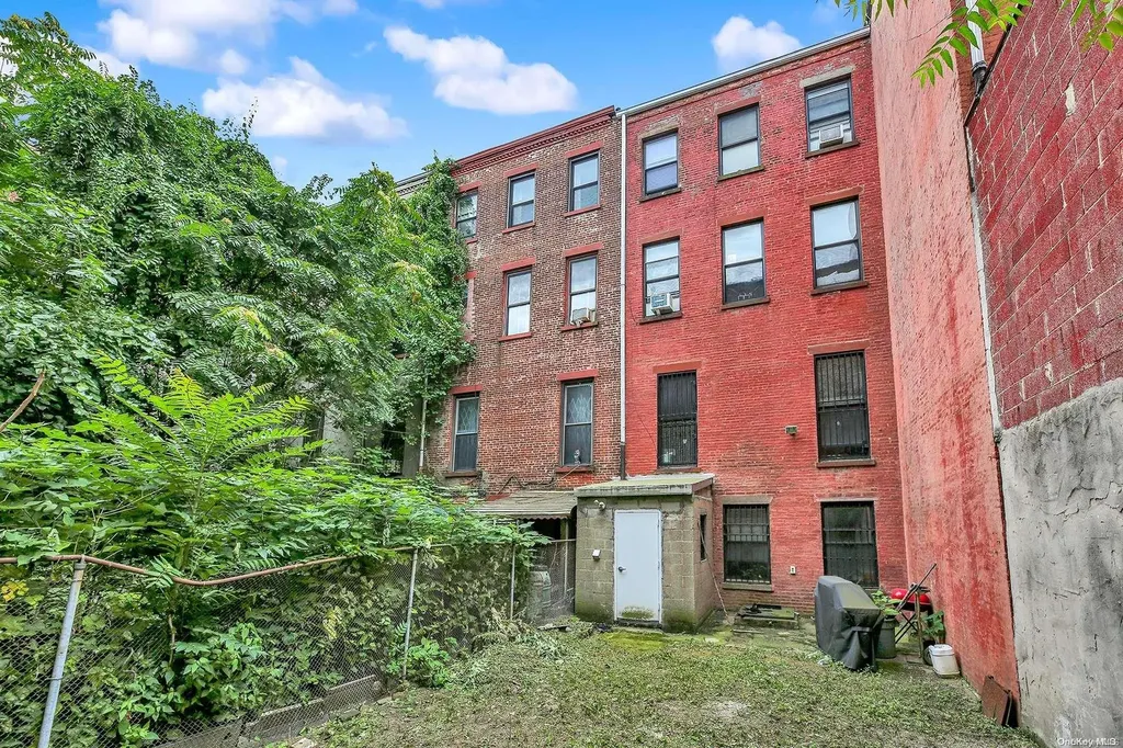 1437 Pacific Street Brooklyn NY 11216