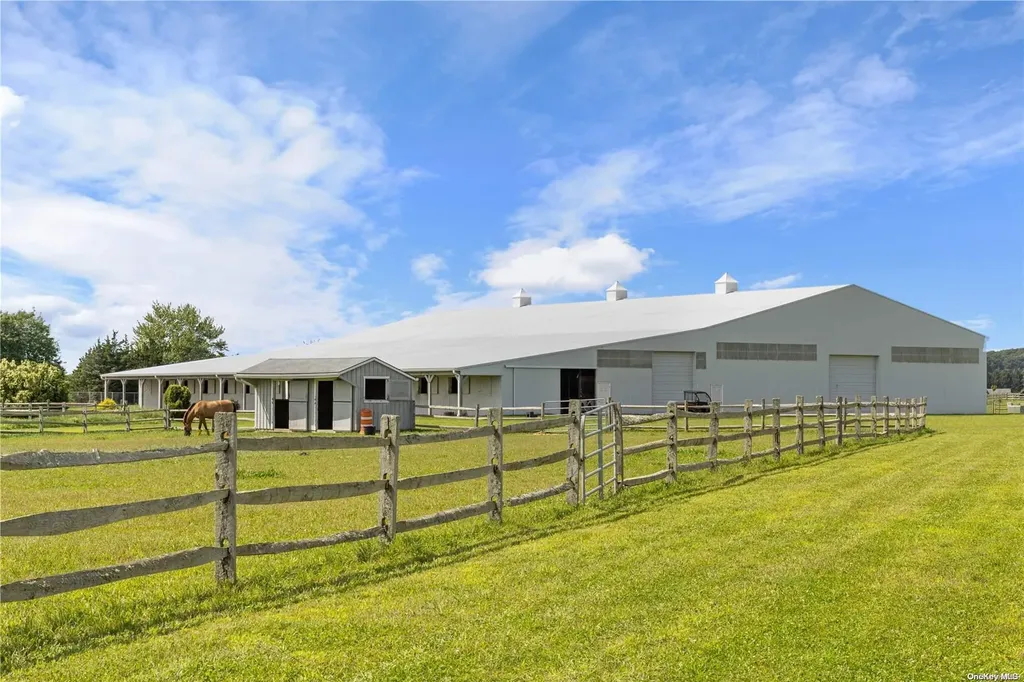 1200 Cross River Drive Riverhead NY 11901