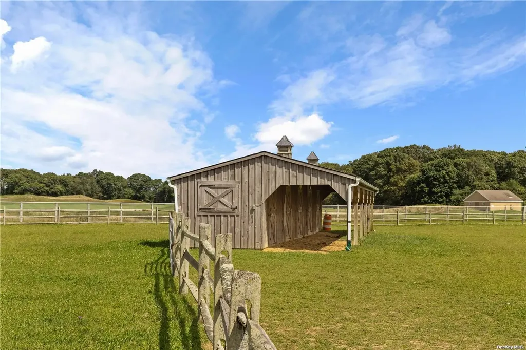 1200 Cross River Drive Riverhead NY 11901