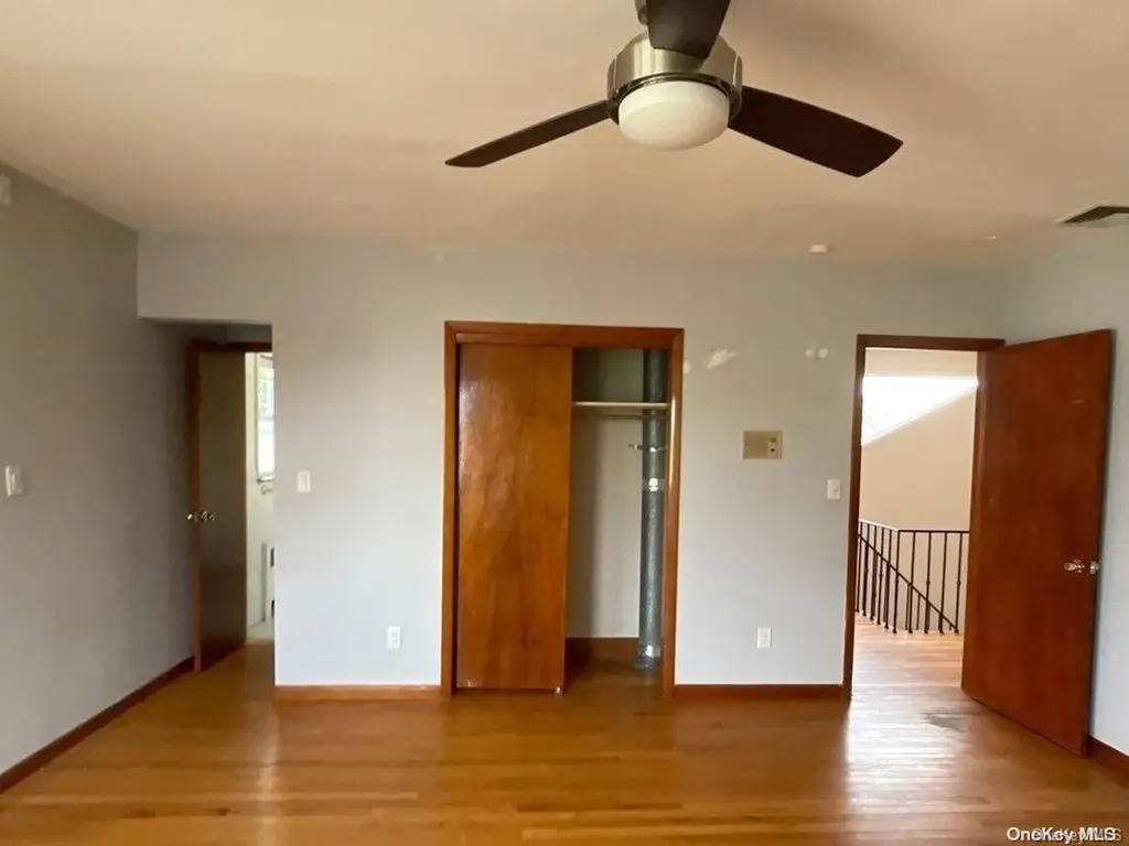 672 S Long Beach Avenue Freeport NY 11520