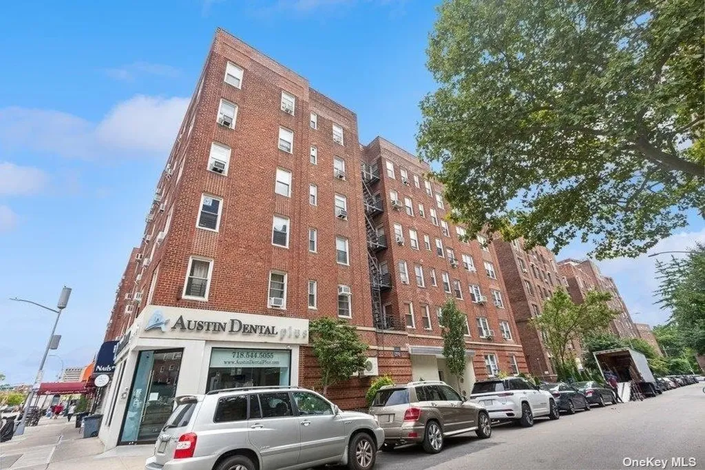 110-34 73rd Road Forest Hills NY 11375