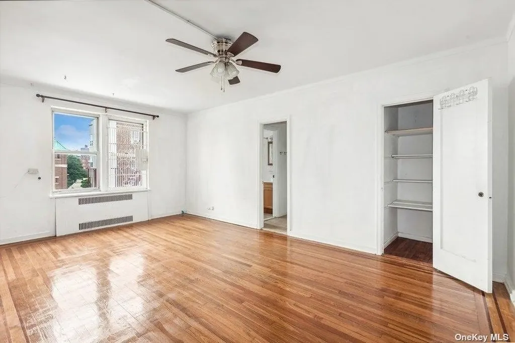 110-34 73rd Road Forest Hills NY 11375