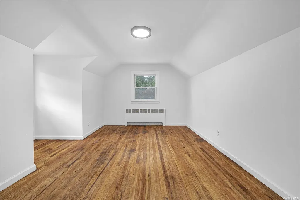 54 Hausch Boulevard Roosevelt NY 11575