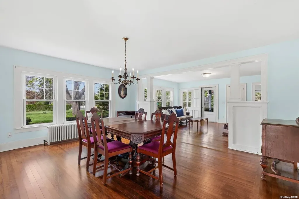 2700 Main Road Laurel NY 11948