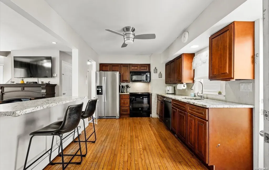 8 Kobb Boulevard Babylon NY 11702