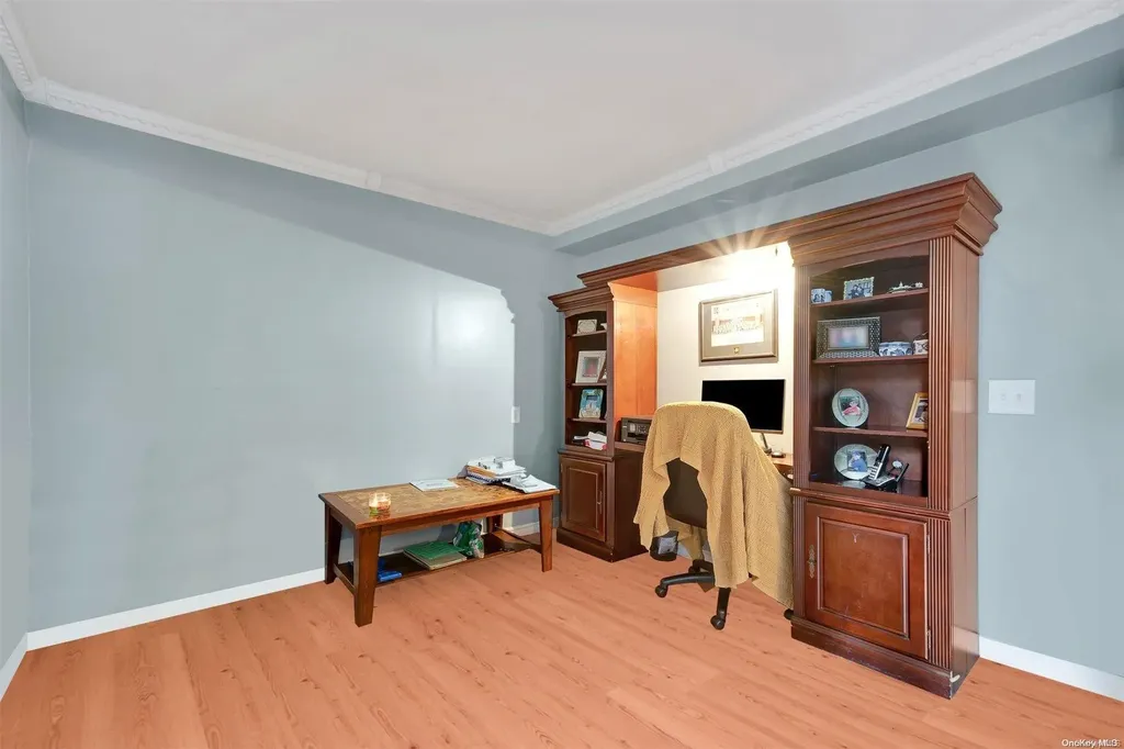 21 Norwalk Lane Selden NY 11784