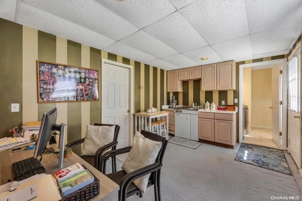 37 View Drive Miller Place NY 11764