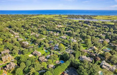 32 Davids Lane East Hampton NY 11937
