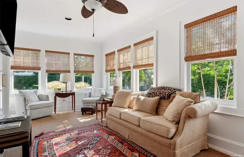 32 Davids Lane East Hampton NY 11937