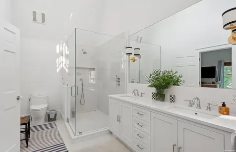 32 Davids Lane East Hampton NY 11937