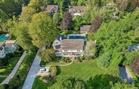 32 Davids Lane East Hampton NY 11937