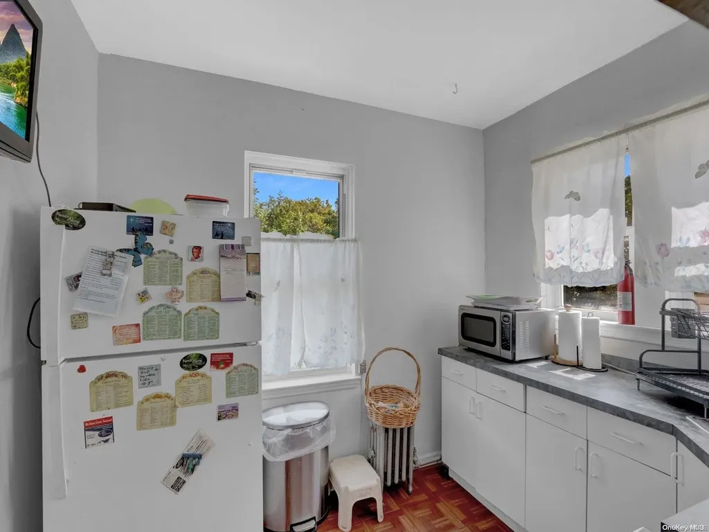 947 E 104th Street Brooklyn NY 11236