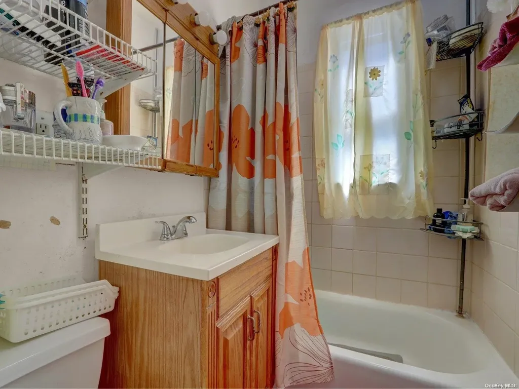 947 E 104th Street Brooklyn NY 11236