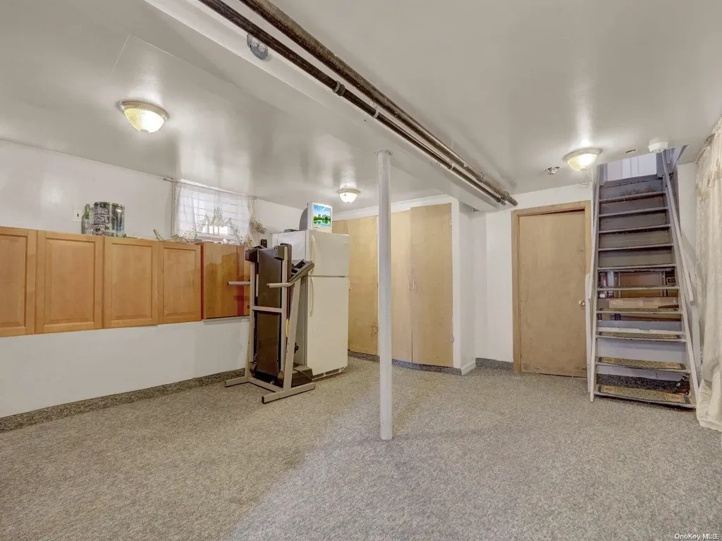 947 E 104th Street Brooklyn NY 11236