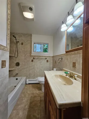 91 Mohawk Avenue Deer Park NY 11729