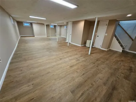 91 Mohawk Avenue Deer Park NY 11729