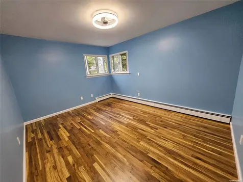 91 Mohawk Avenue Deer Park NY 11729