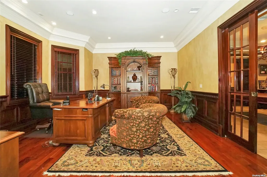 103 Davison Lane W West Islip NY 11795