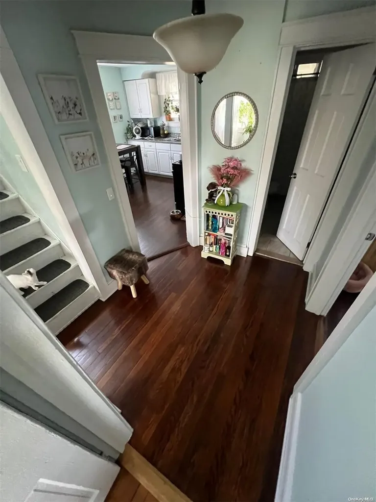 12 Charles Street Bay Shore NY 11706
