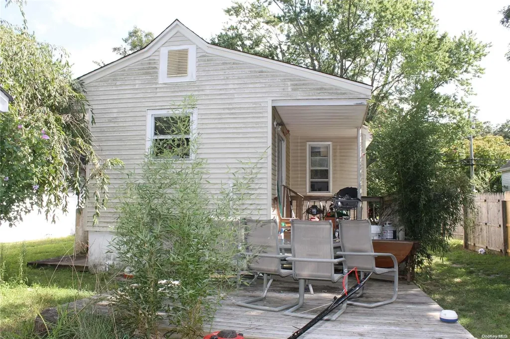 159 Riverside Avenue Mastic Beach NY 11951