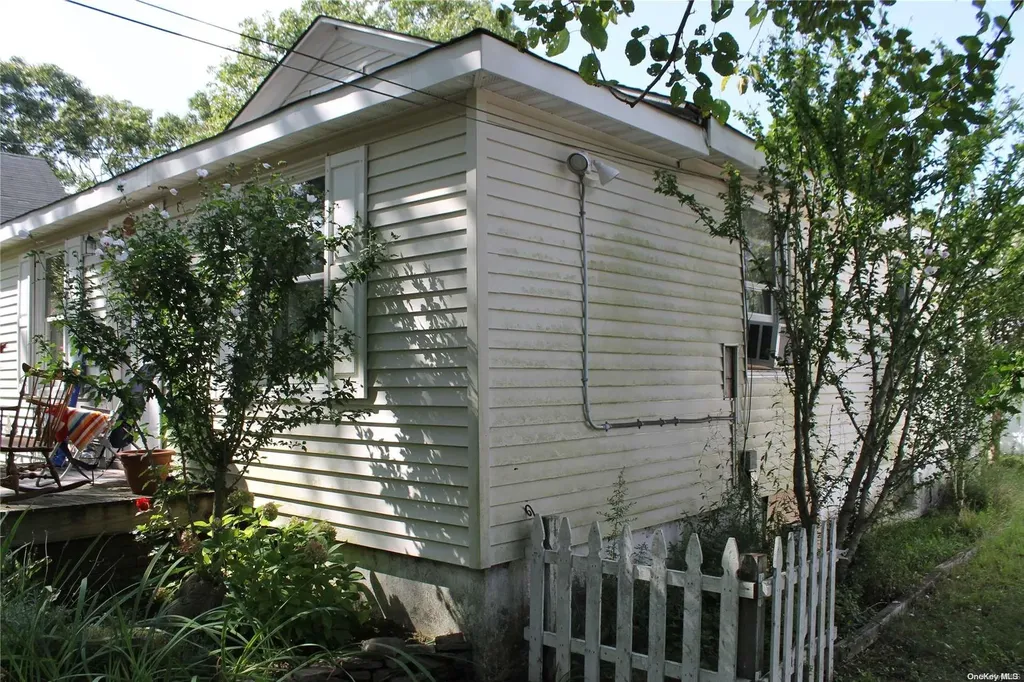 159 Riverside Avenue Mastic Beach NY 11951