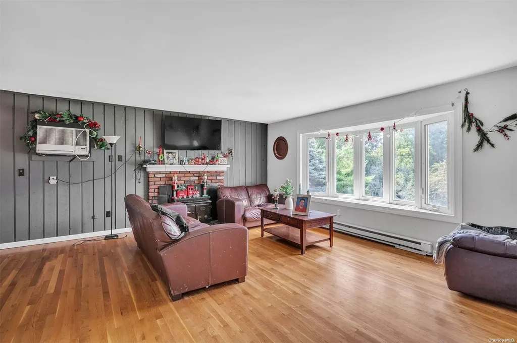 18 Stanley Court Carmel NY 10512