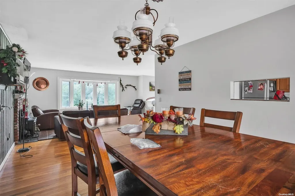 18 Stanley Court Carmel NY 10512