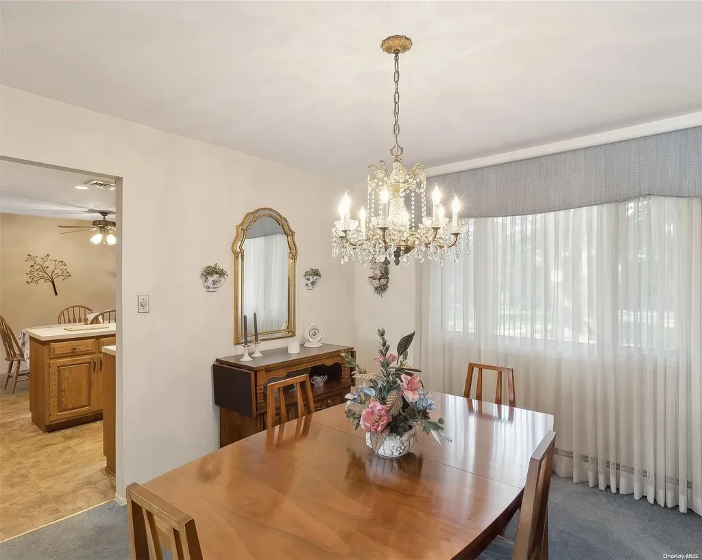 56 Neil Drive Smithtown NY 11787